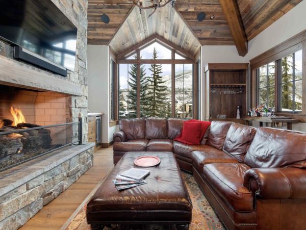 Luxury Ski in/Ski out Vail  Pool and Hot Tub Private Ski Chalet - Private Funicular Walk to Village